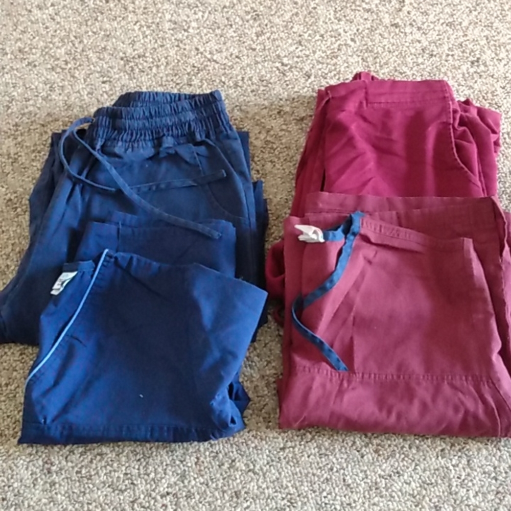 Vac, Peaches, pure essential brand scrub outfits.Size xs tops & xs bottoms.